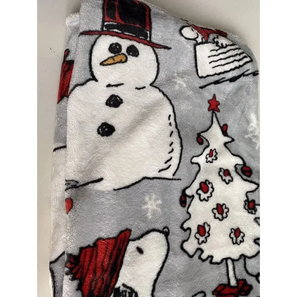 Peanuts Snoopy Snowman Throw Blanket Christmas Tree Snow Skiing‎ Ice Skating NEW